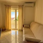 Nada Apartment *