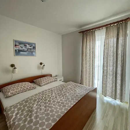 Apartment Nada *