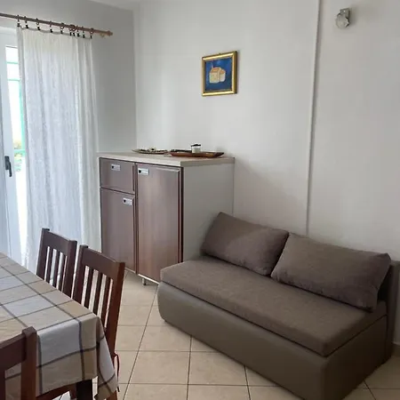 Apartment Nada Primosten
