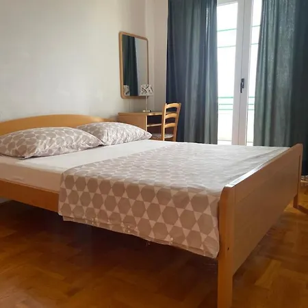 Nada Apartment Primosten