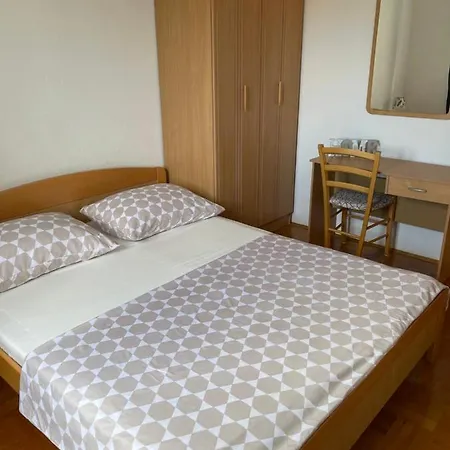 Apartment Nada *