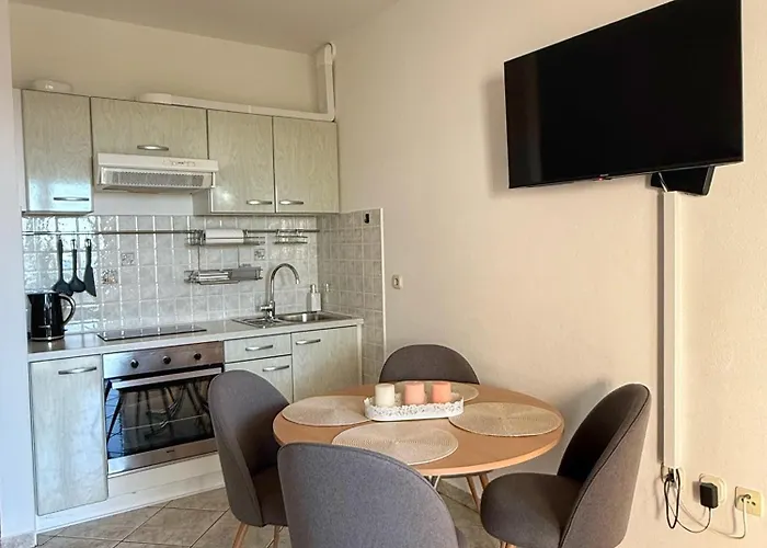 Appartement Nada Primošten